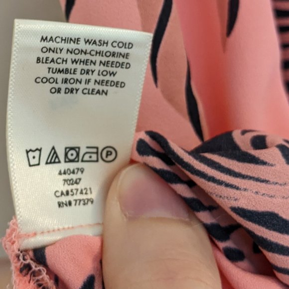 Ann Taylor Sleeveless Pink Blouse - Picture 7 of 11